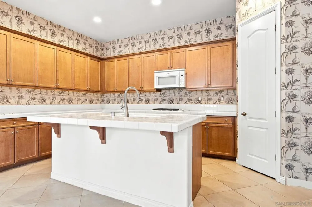 317 Valley Heights Oceanside, CA 92057