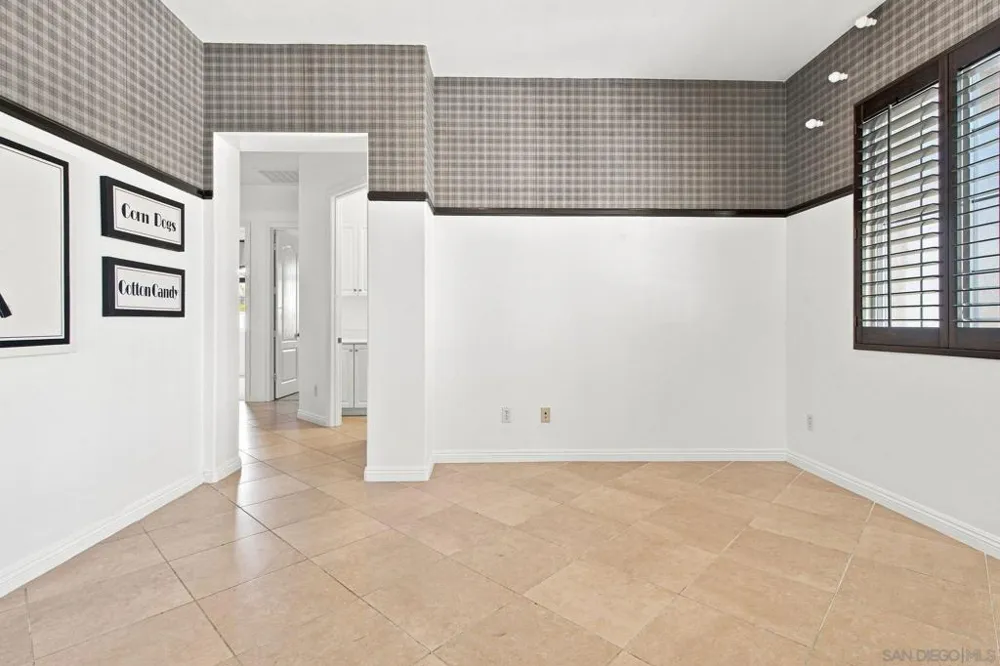 317 Valley Heights Oceanside, CA 92057