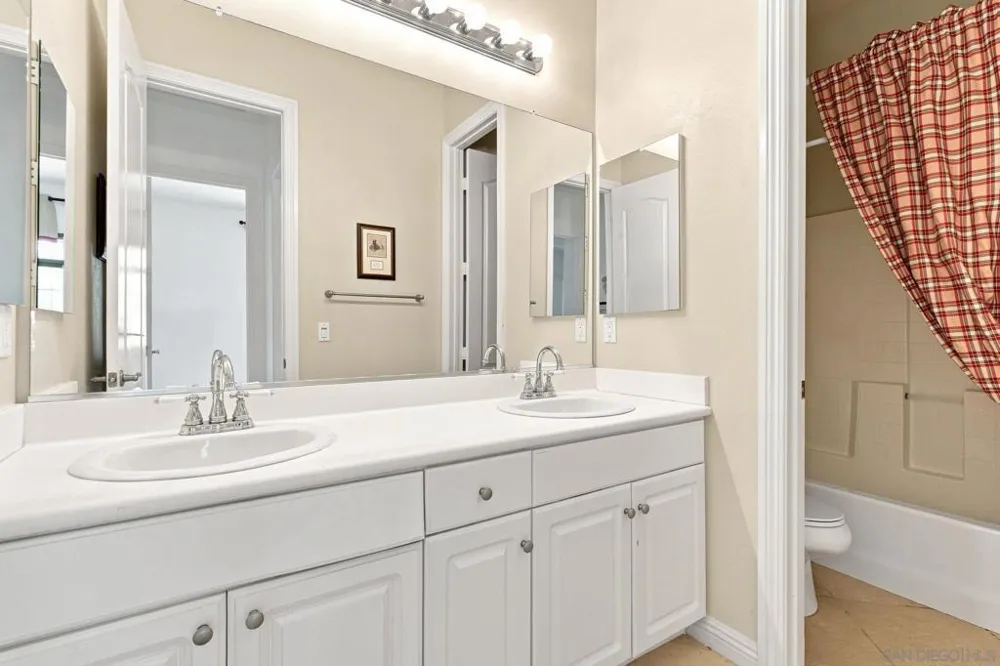 317 Valley Heights Oceanside, CA 92057