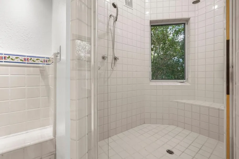 3655 La Calle Court Palo Alto, CA 94306