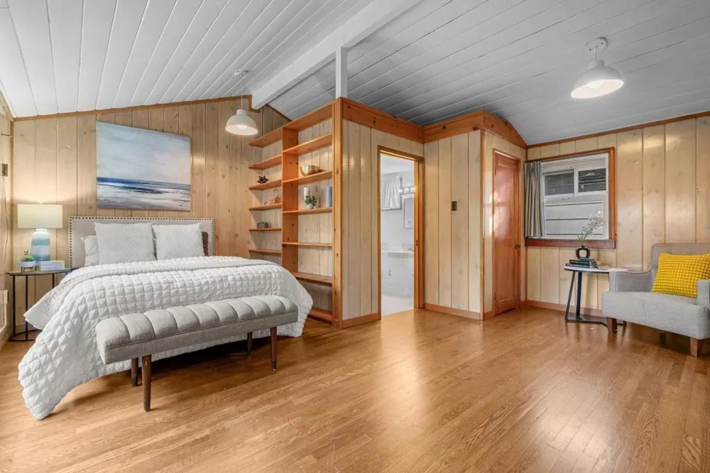 3655 La Calle Court Palo Alto, CA 94306