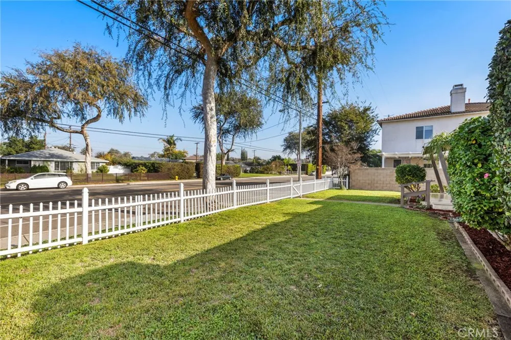 2100 W Valencia Drive Fullerton, CA 92833