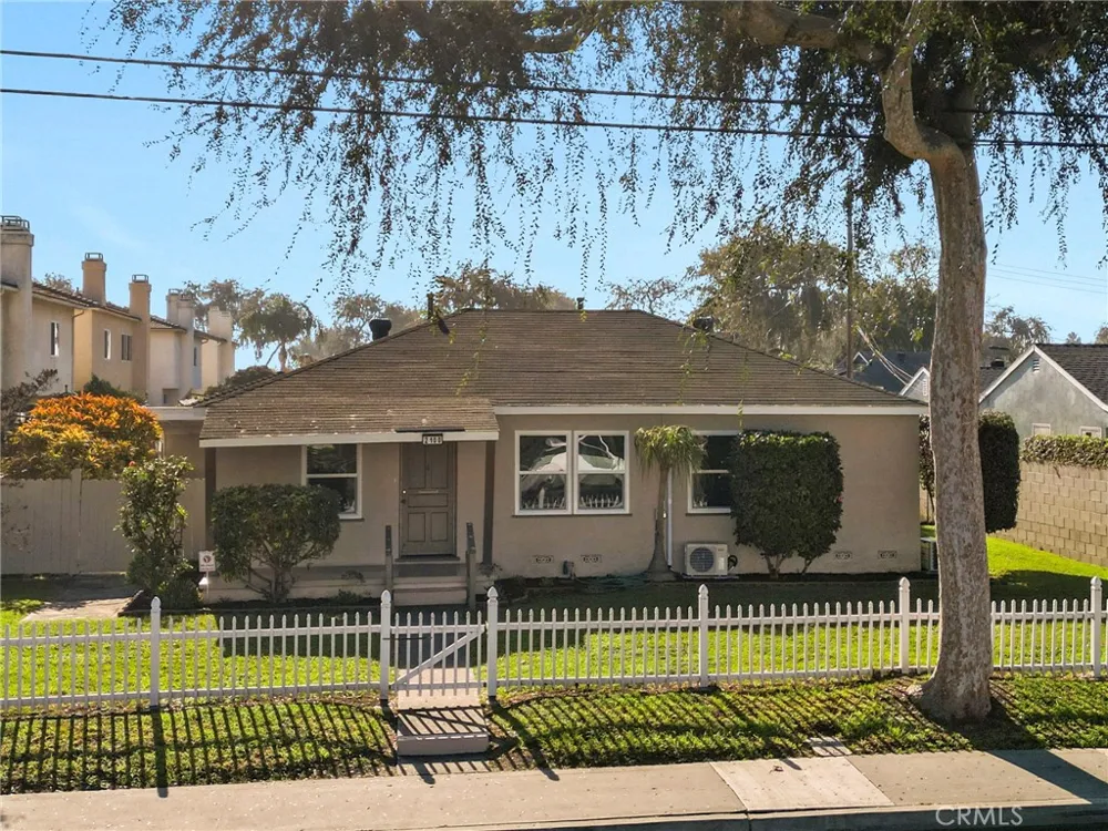 2100 W Valencia Drive Fullerton, CA 92833
