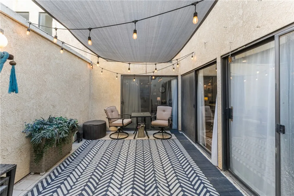 43334 32nd Street W #10 Lancaster, CA 93536