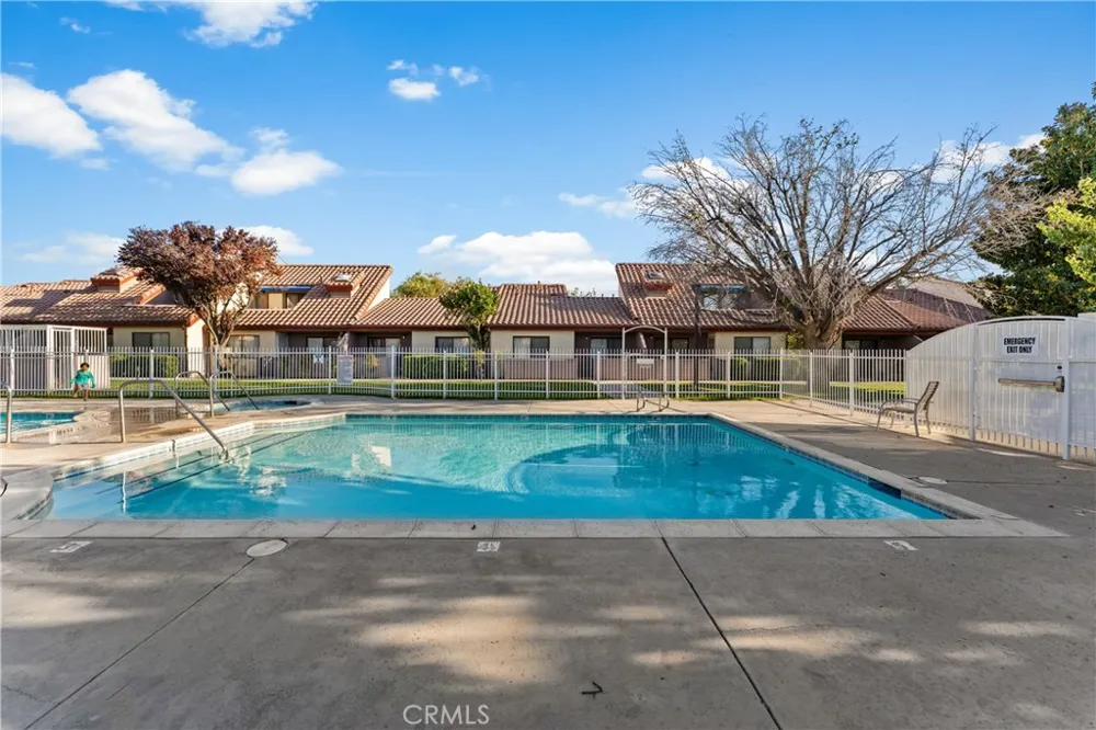 43334 32nd Street W #10 Lancaster, CA 93536