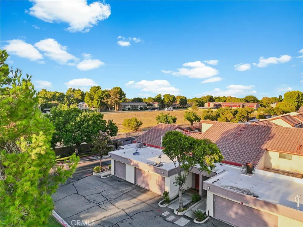 43334 32nd Street W #10 Lancaster, CA 93536