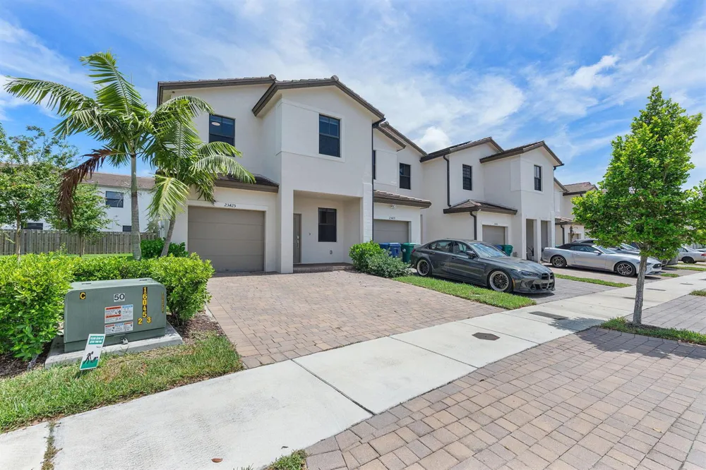 23425 SW 129TH AVENUE Homestead, FL 33032