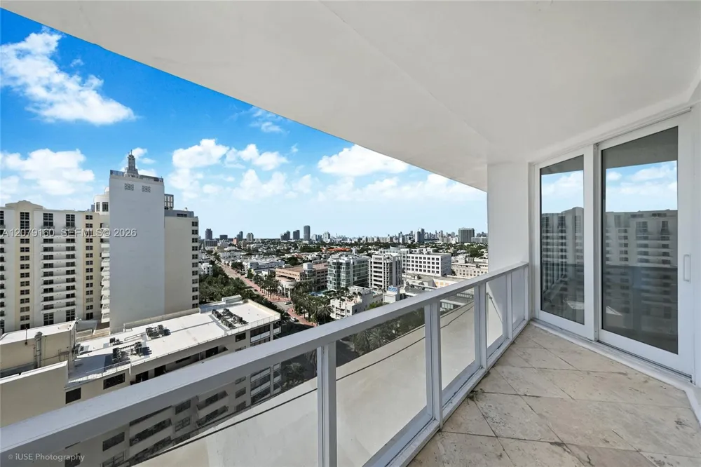 100 Lincoln Rd #PH12 Miami Beach, FL 33139