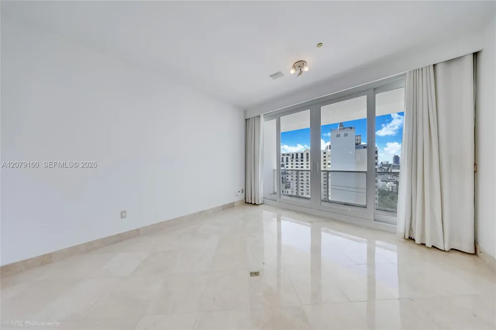 100 Lincoln Rd #PH12 Miami Beach, FL 33139