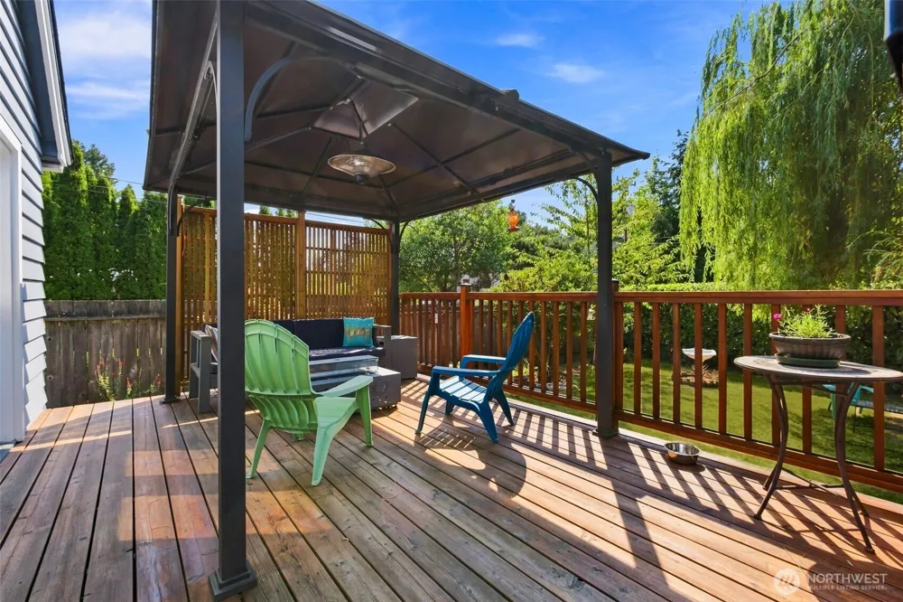 1102 SW 124th Street Burien, WA 98146