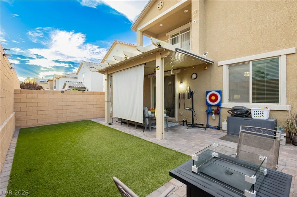 403 Stephen Clear Avenue North Las Vegas, NV 89031