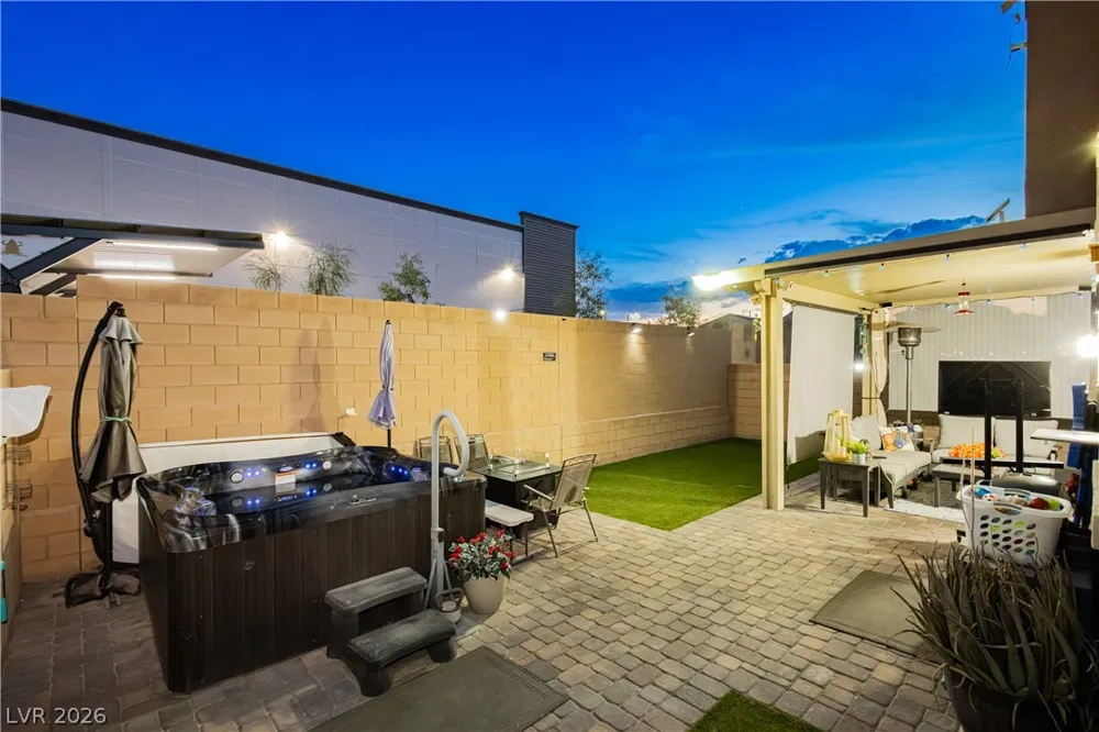 403 Stephen Clear Avenue North Las Vegas, NV 89031