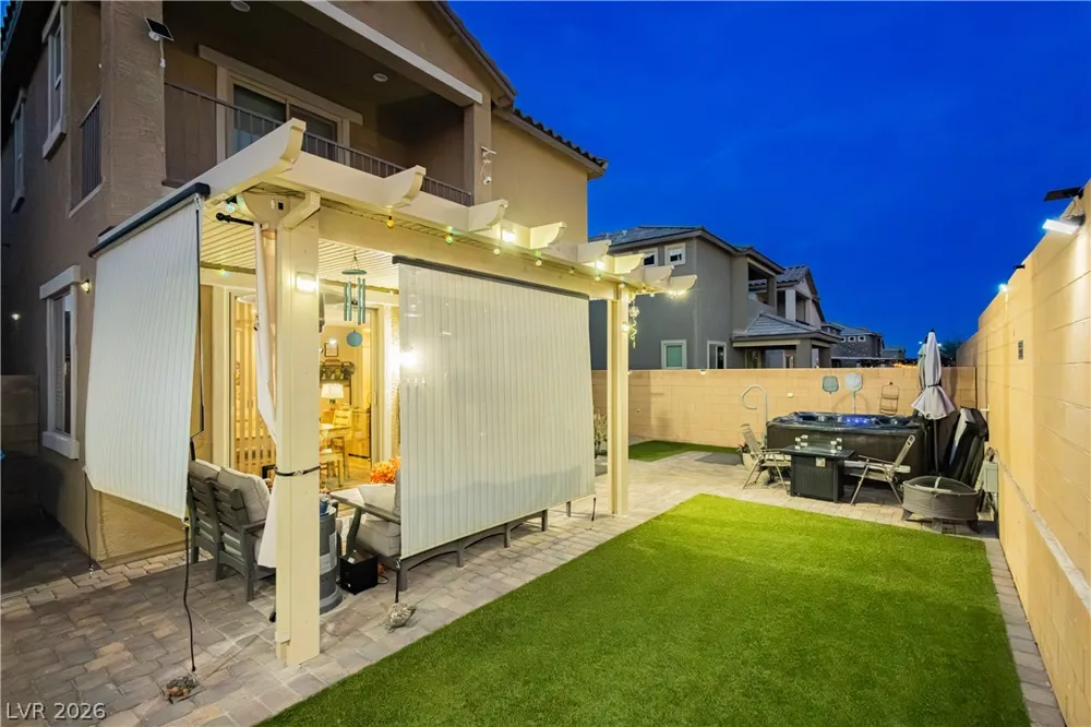 403 Stephen Clear Avenue North Las Vegas, NV 89031