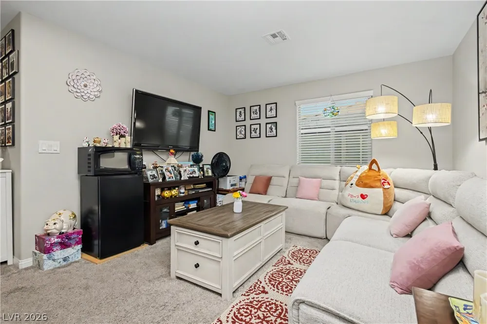 403 Stephen Clear Avenue North Las Vegas, NV 89031