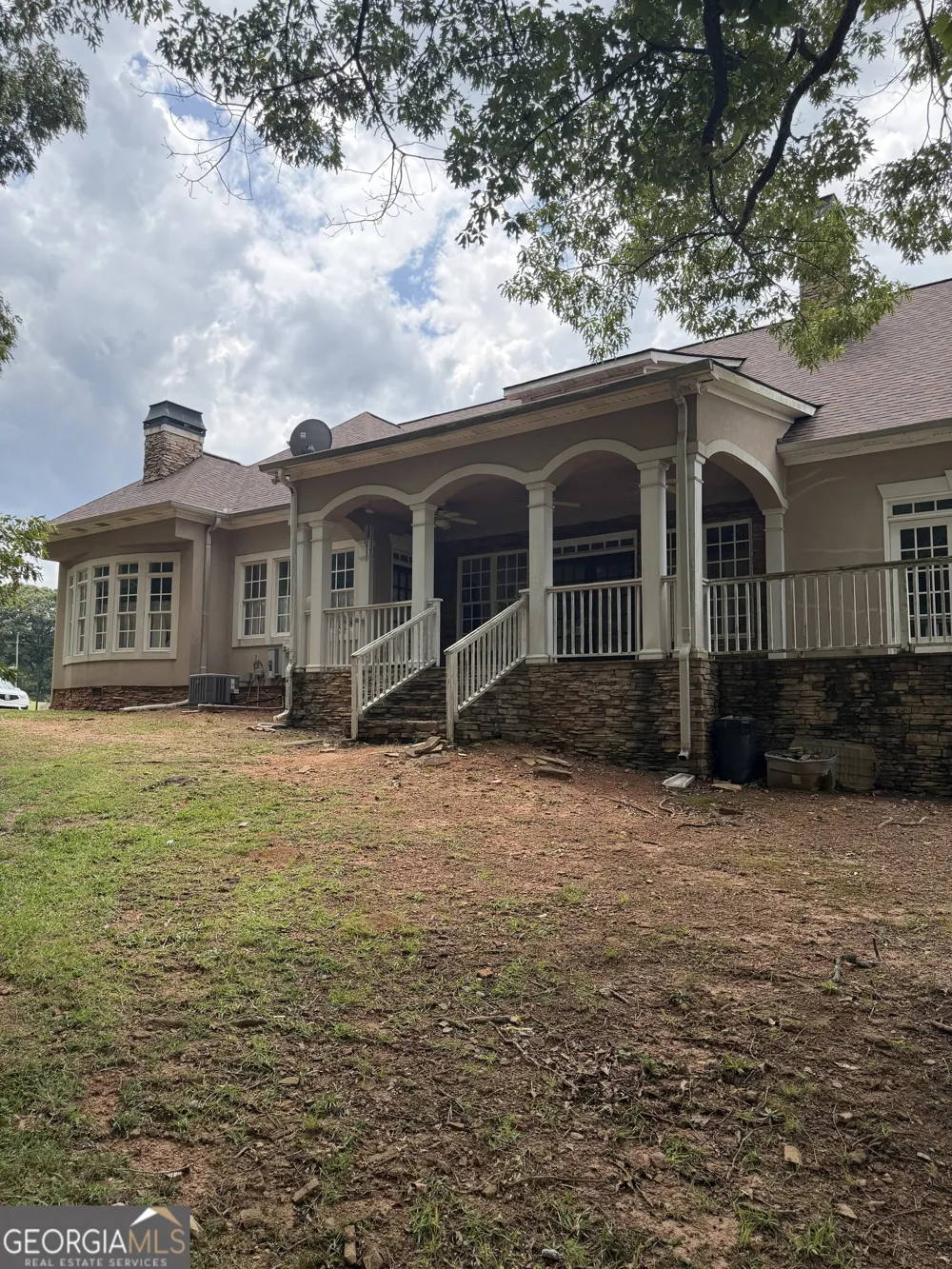 302 Norris RD Barnesville, GA 30204