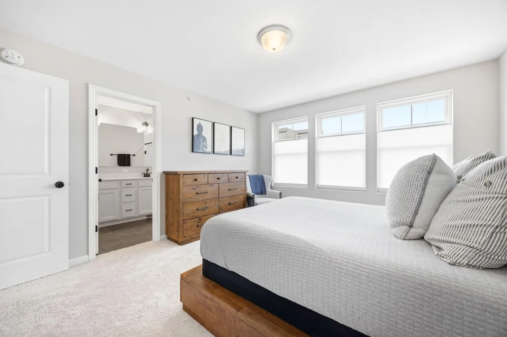 870 Mount Curve Boulevard #G Saint Paul, MN 55116
