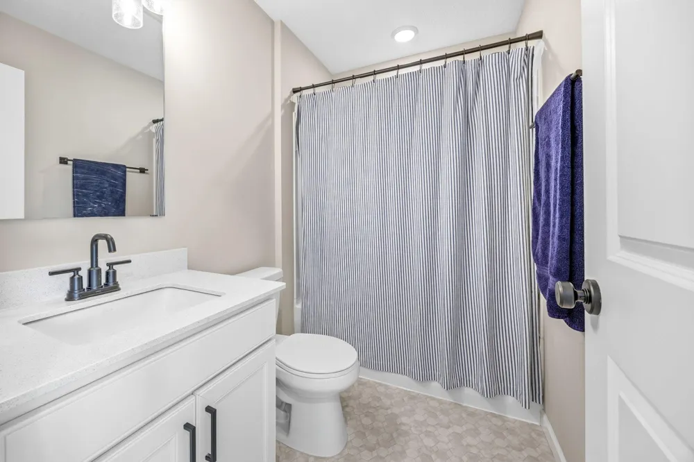 870 Mount Curve Boulevard #G Saint Paul, MN 55116