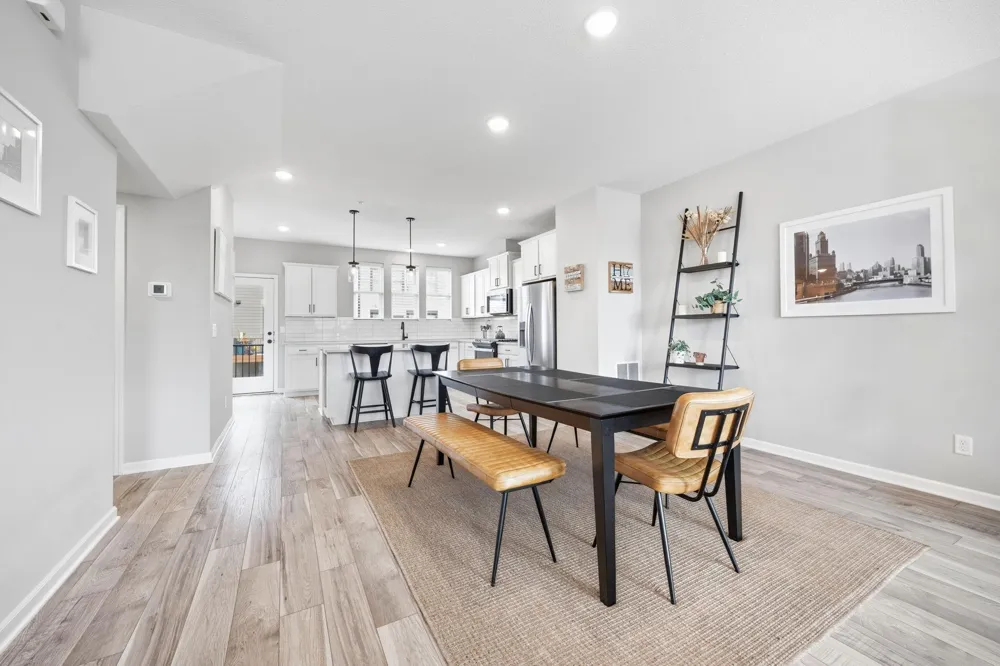 870 Mount Curve Boulevard #G Saint Paul, MN 55116