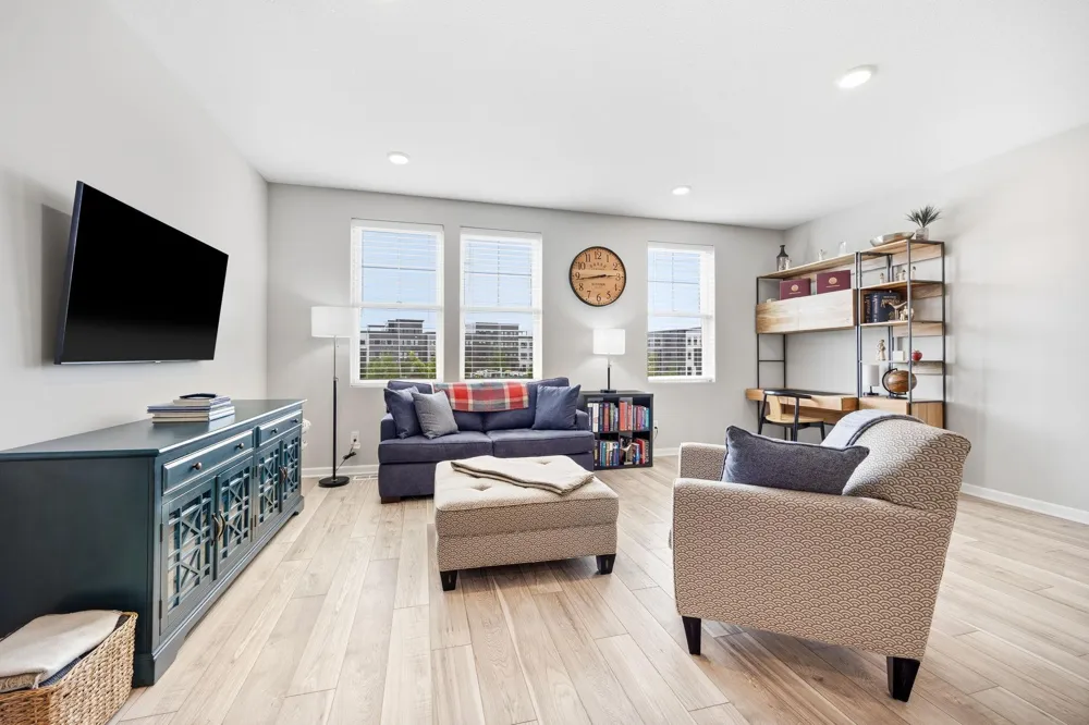 870 Mount Curve Boulevard #G Saint Paul, MN 55116