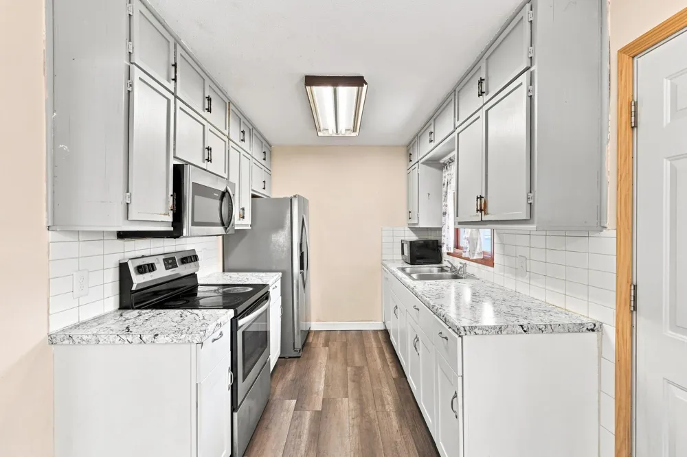 2336 12th Avenue E North Saint Paul, MN 55109