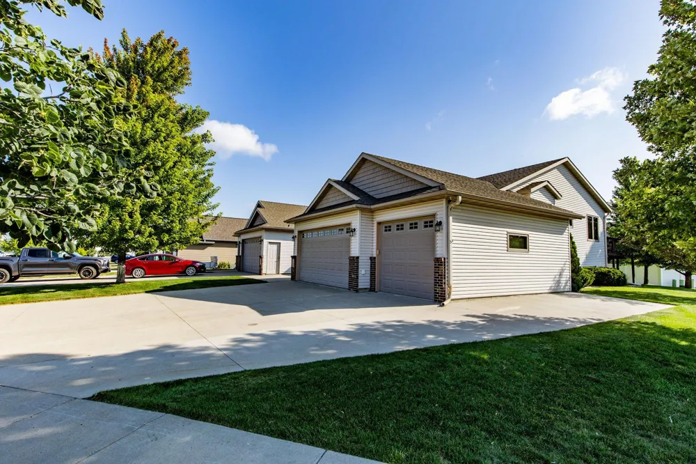 4788 Clock Tower Lane S Fargo, ND 58104