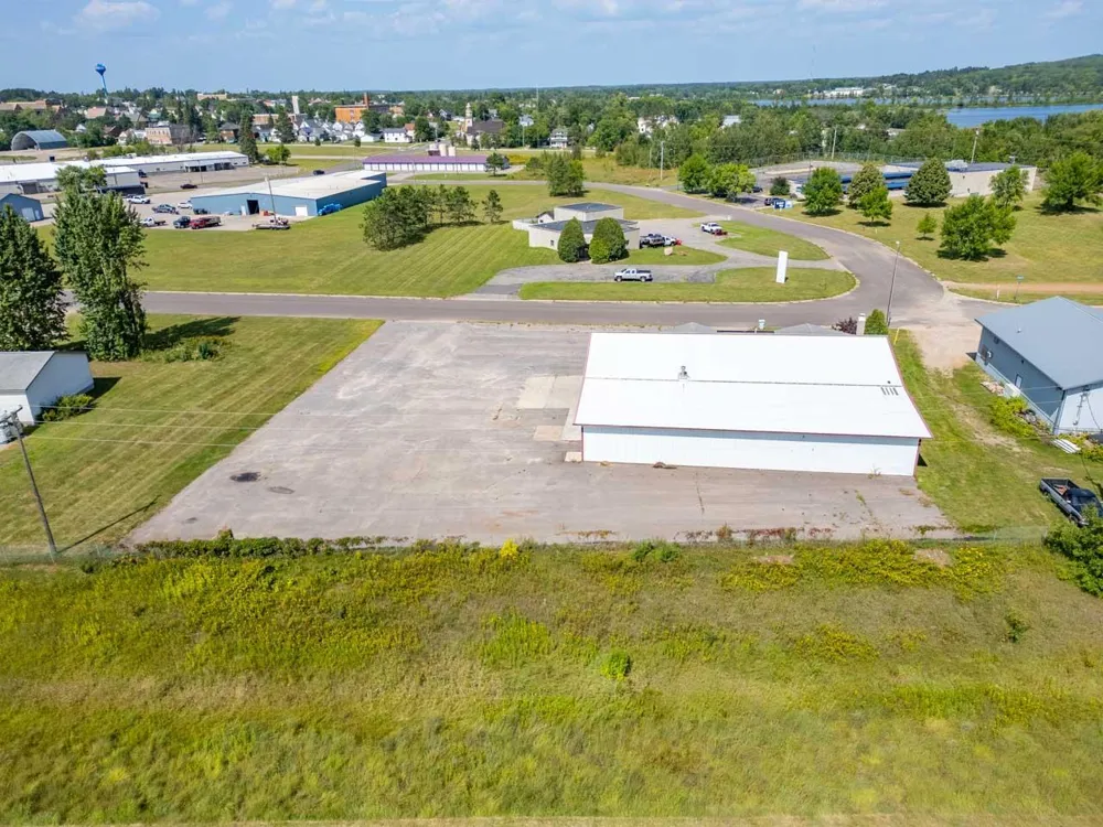 101 E Iron Drive Chisholm, MN 55719