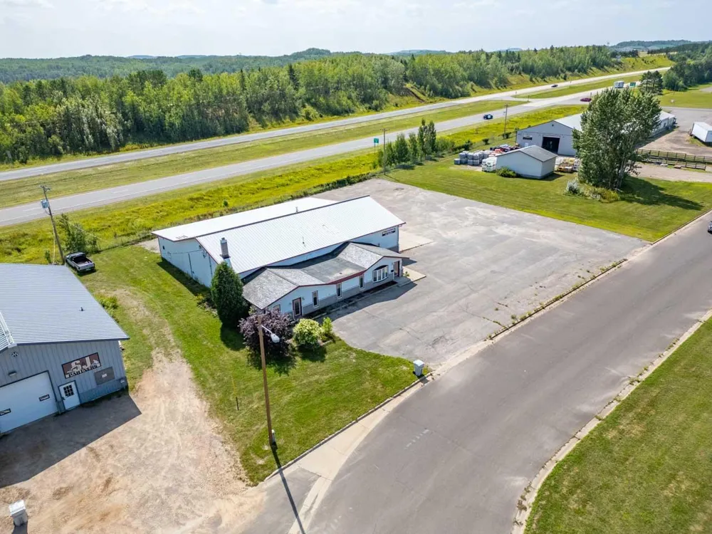 101 E Iron Drive Chisholm, MN 55719