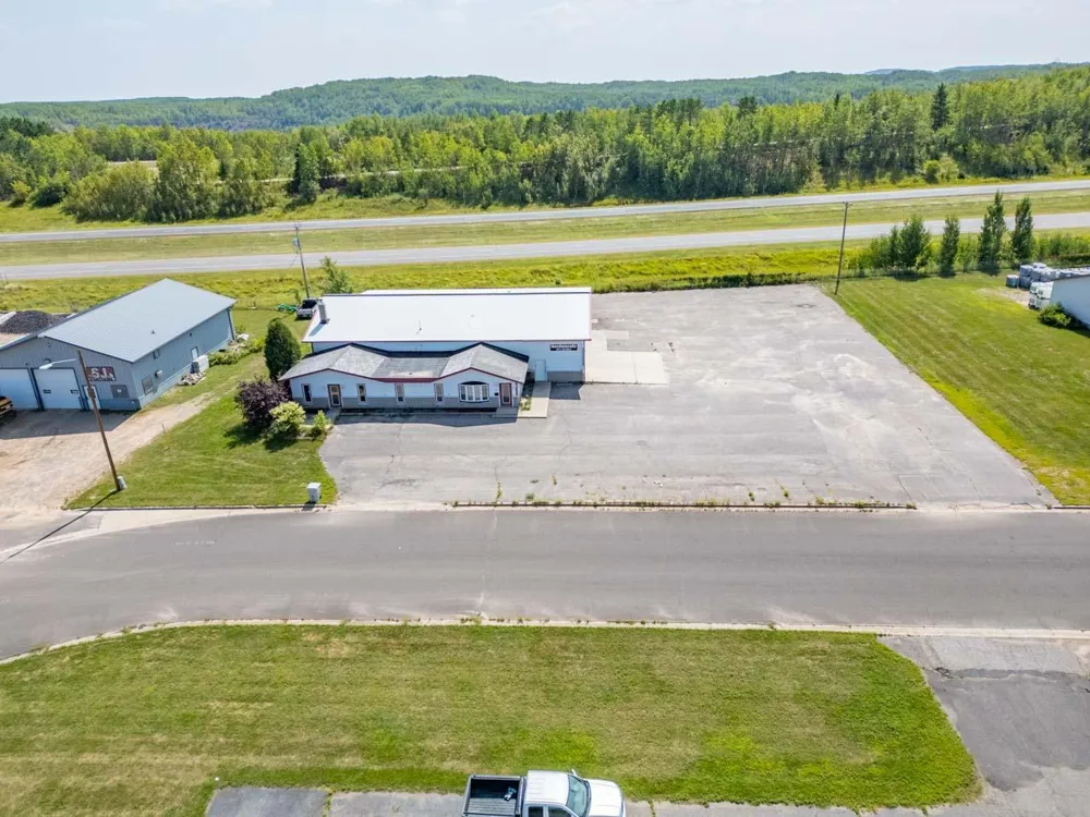 101 E Iron Drive Chisholm, MN 55719