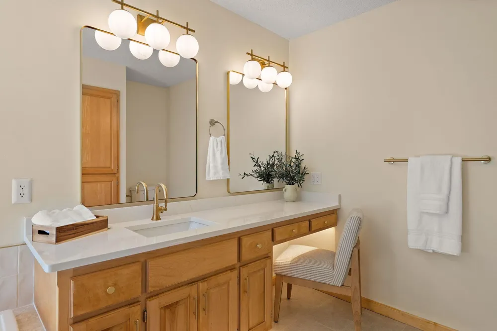 14490 21st Street West Lakeland, MN 55082