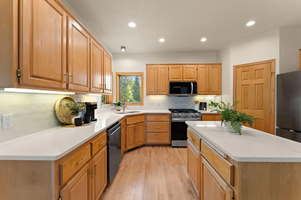 14490 21st Street West Lakeland, MN 55082