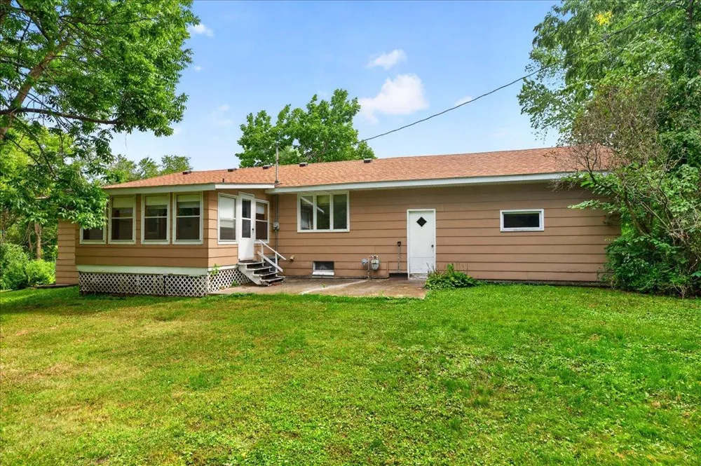 9855 Iffert Avenue NE Monticello, MN 55362