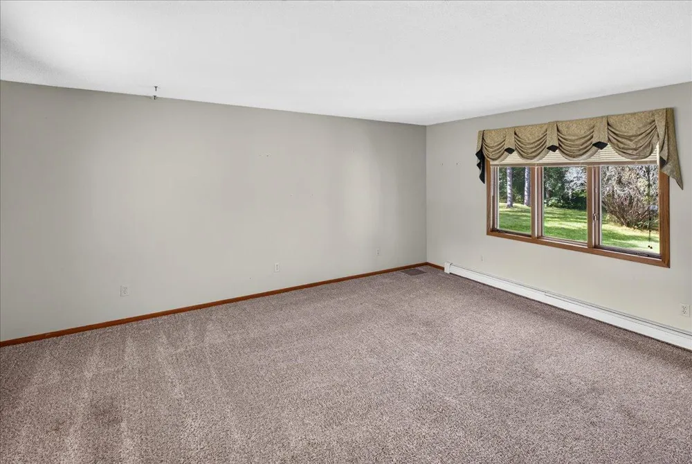 9855 Iffert Avenue NE Monticello, MN 55362
