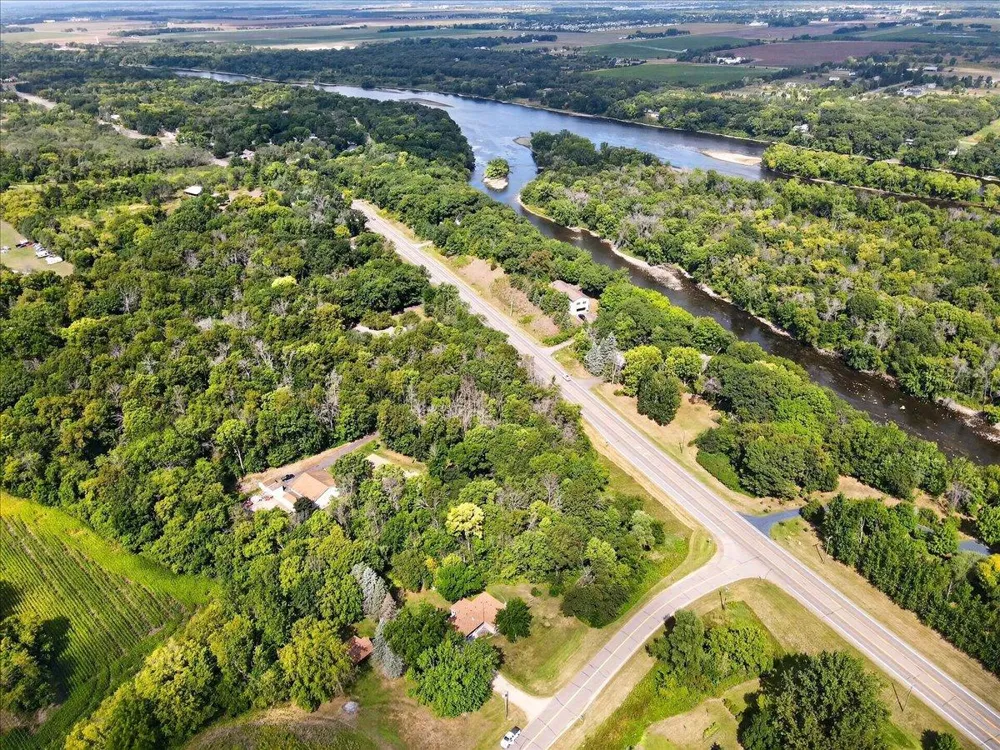 9855 Iffert Avenue NE Monticello, MN 55362