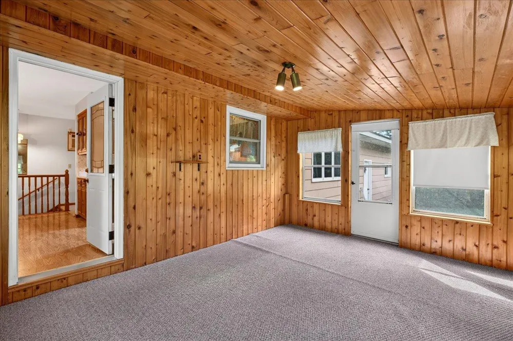 9855 Iffert Avenue NE Monticello, MN 55362
