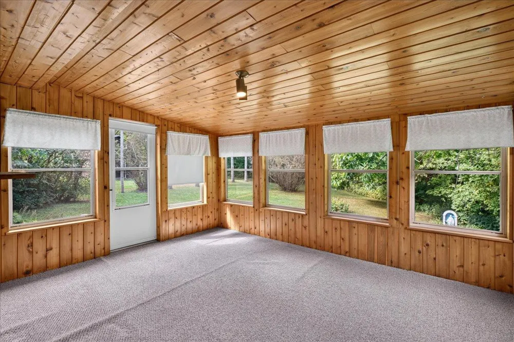 9855 Iffert Avenue NE Monticello, MN 55362