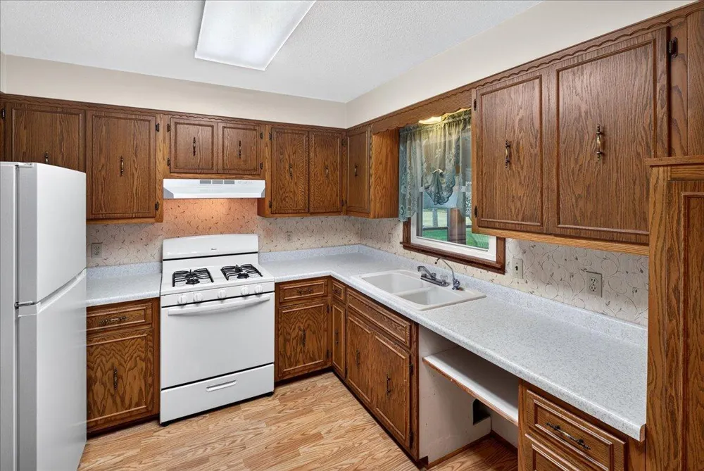 9855 Iffert Avenue NE Monticello, MN 55362