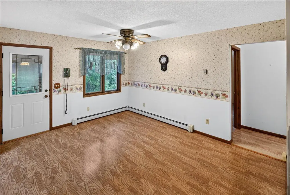 9855 Iffert Avenue NE Monticello, MN 55362