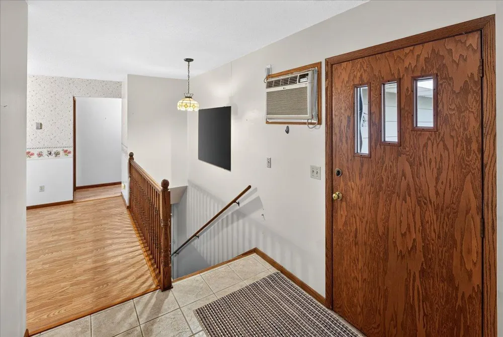 9855 Iffert Avenue NE Monticello, MN 55362
