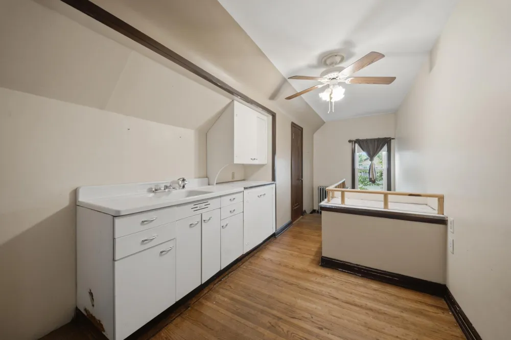 2609 12th Avenue S Minneapolis, MN 55407