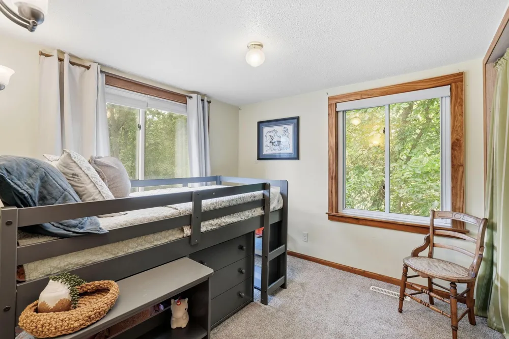 16838 Upper 19th Street S Lakeland, MN 55043
