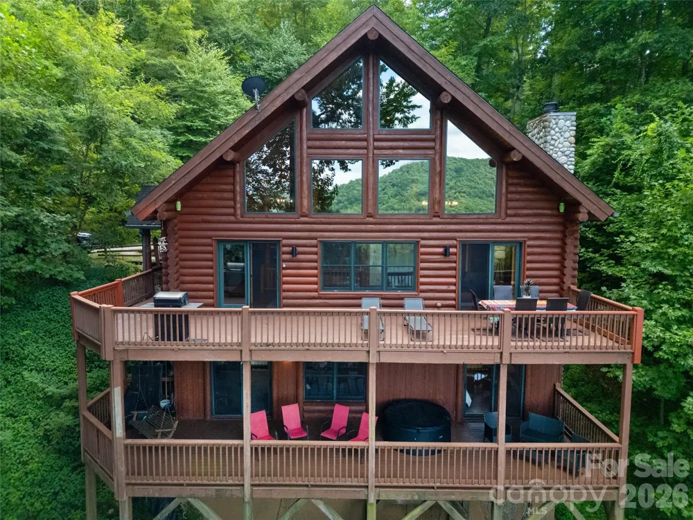 135 Ridge Top Drive Topton, NC 28781
