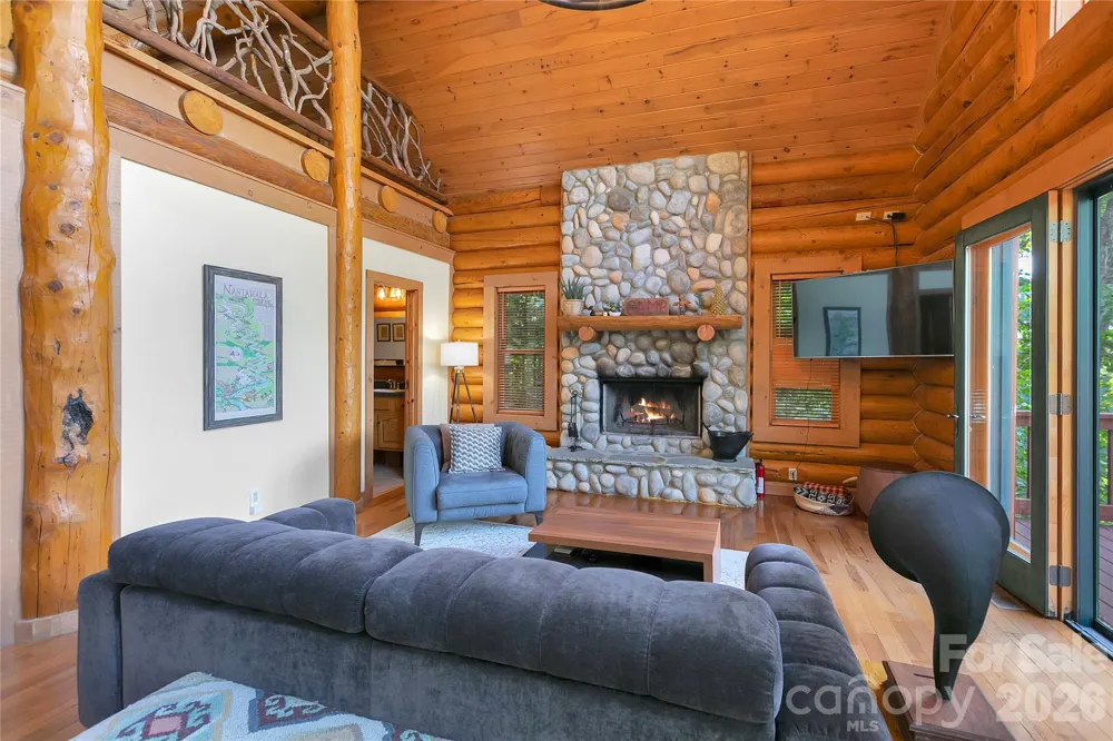 135 Ridge Top Drive Topton, NC 28781
