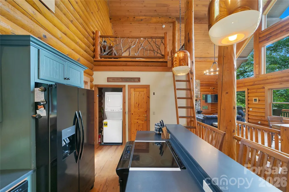 135 Ridge Top Drive Topton, NC 28781
