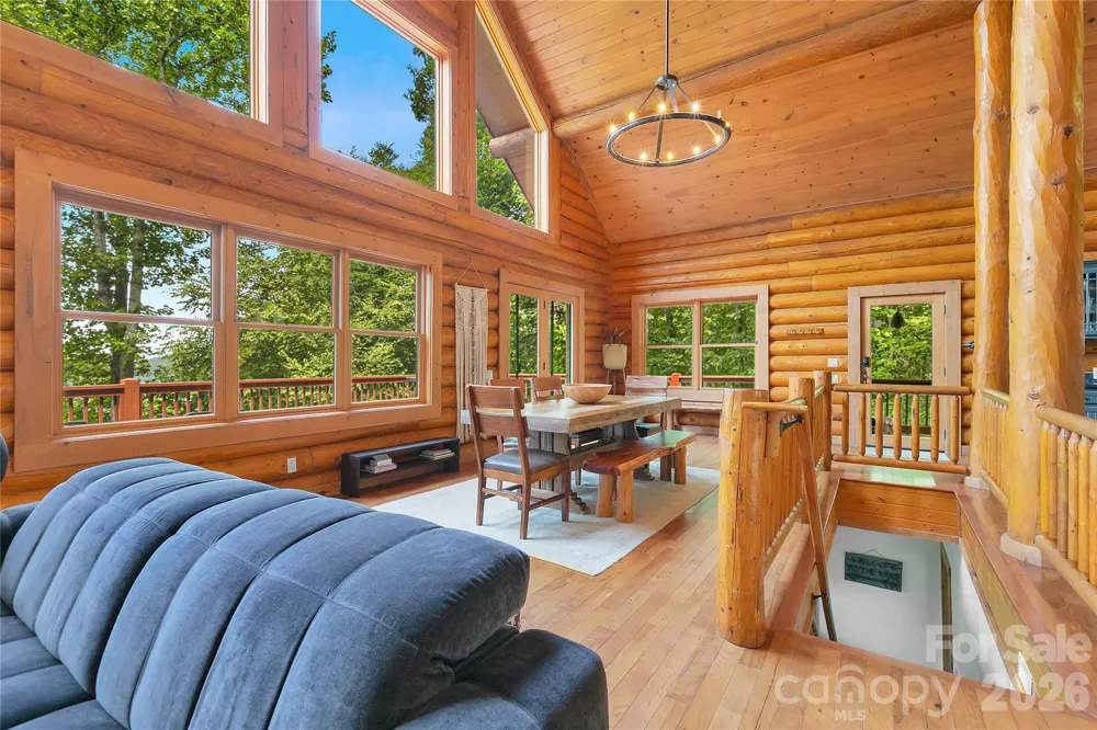 135 Ridge Top Drive Topton, NC 28781
