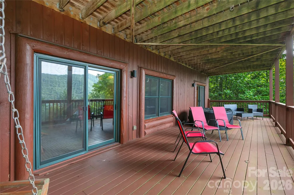 135 Ridge Top Drive Topton, NC 28781