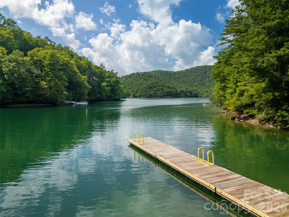 135 Ridge Top Drive Topton, NC 28781