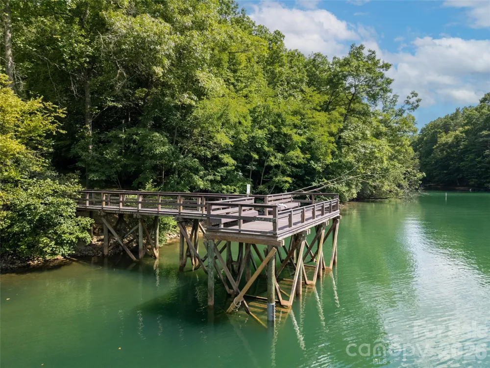 135 Ridge Top Drive Topton, NC 28781