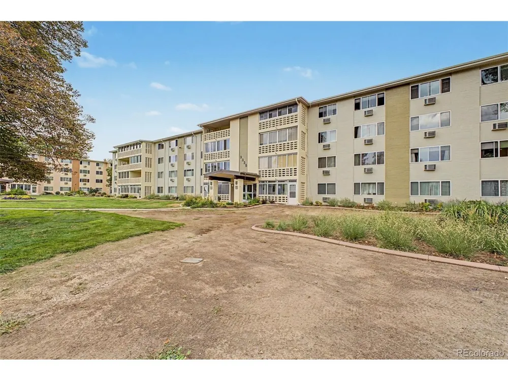 9335 E Center Avenue #9B Denver, CO 80247