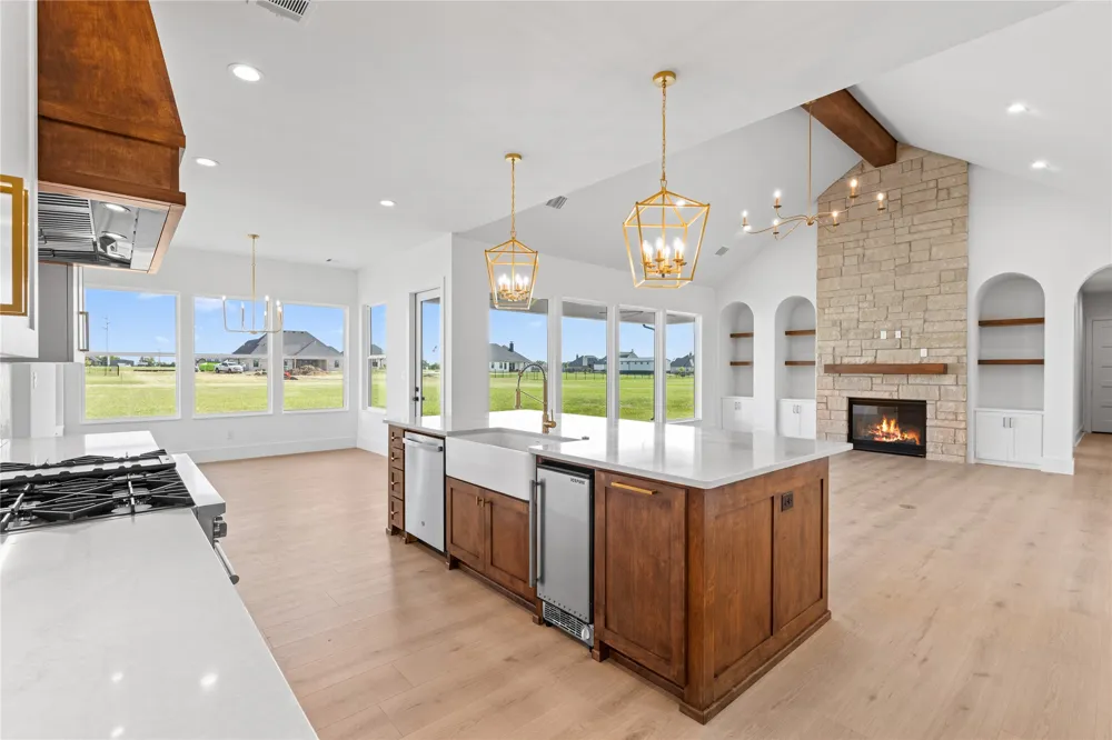 4736 Christie Avenue Caddo Mills, TX 75135