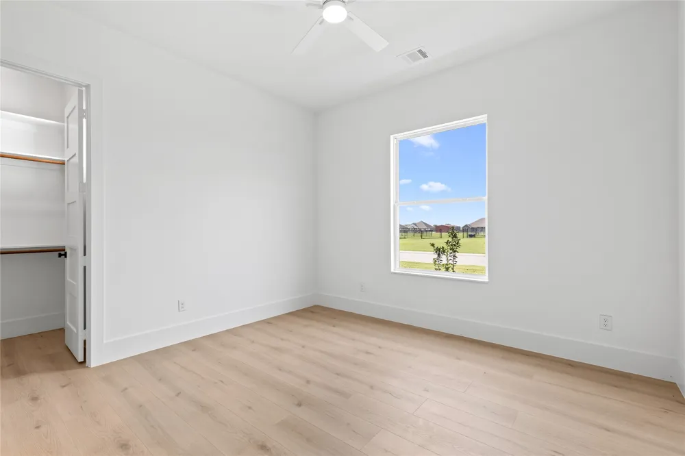 4736 Christie Avenue Caddo Mills, TX 75135